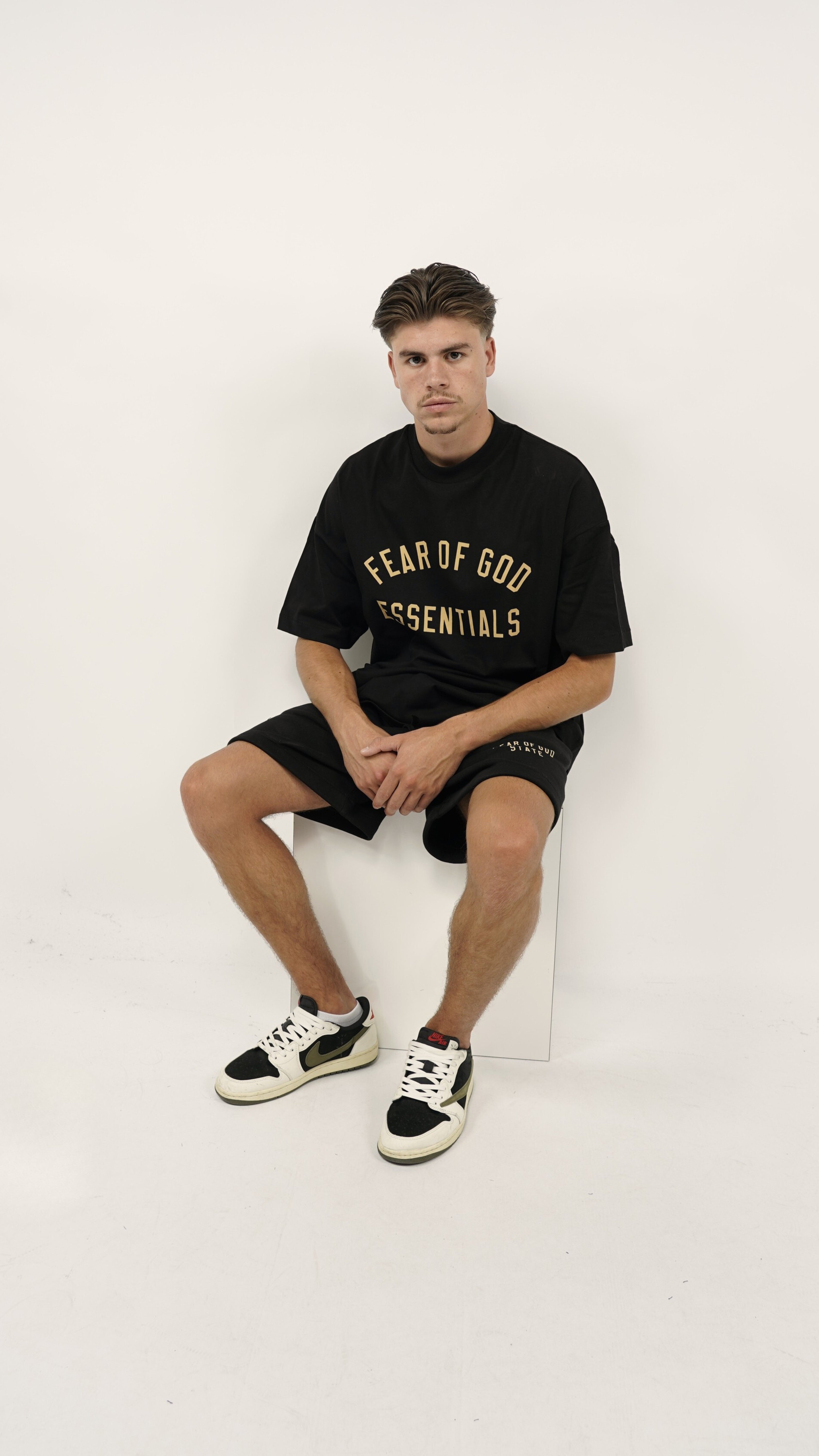 Komplet Essentials Set FW24 Black Yellow