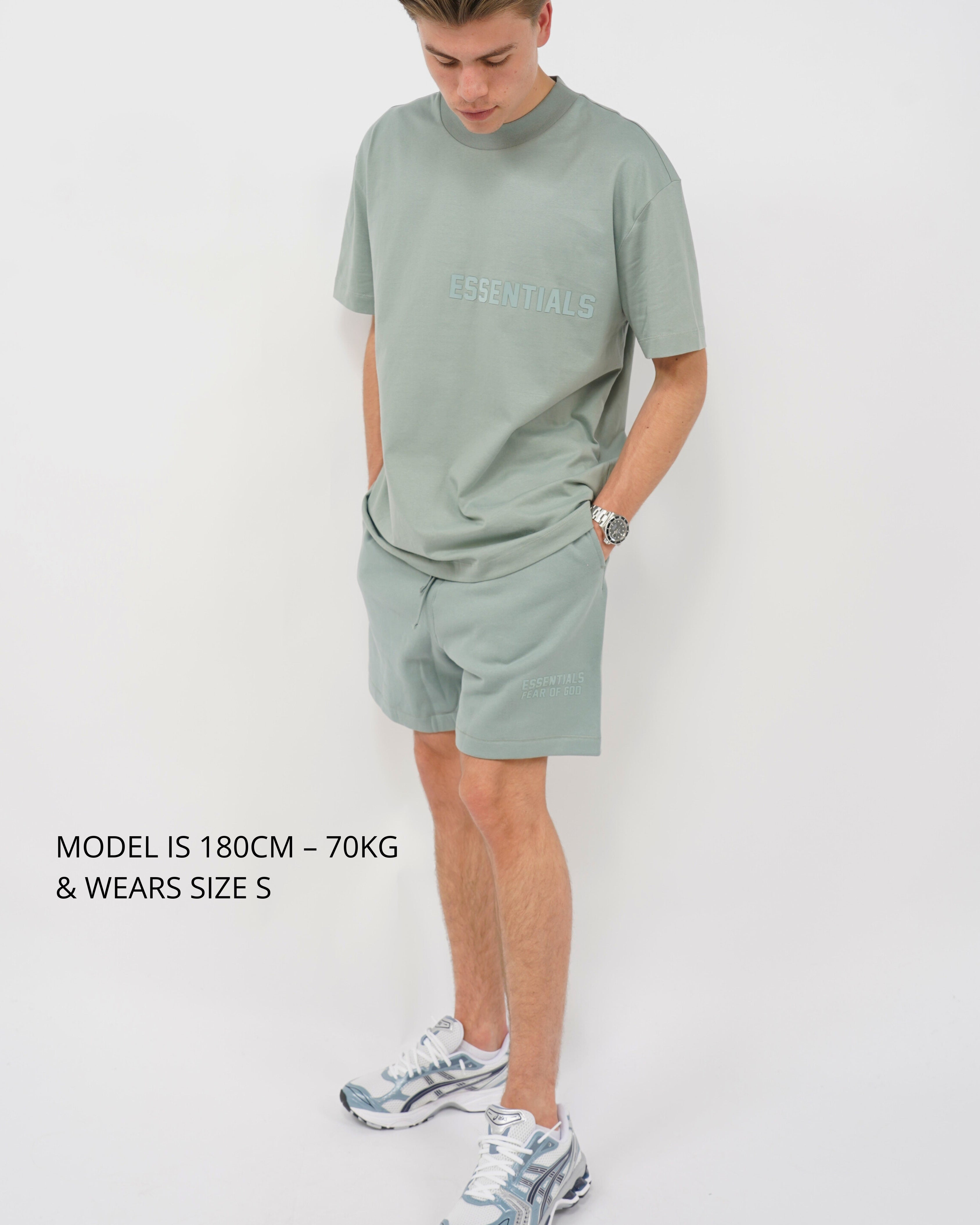 Komplet Essentials Set Sycamore