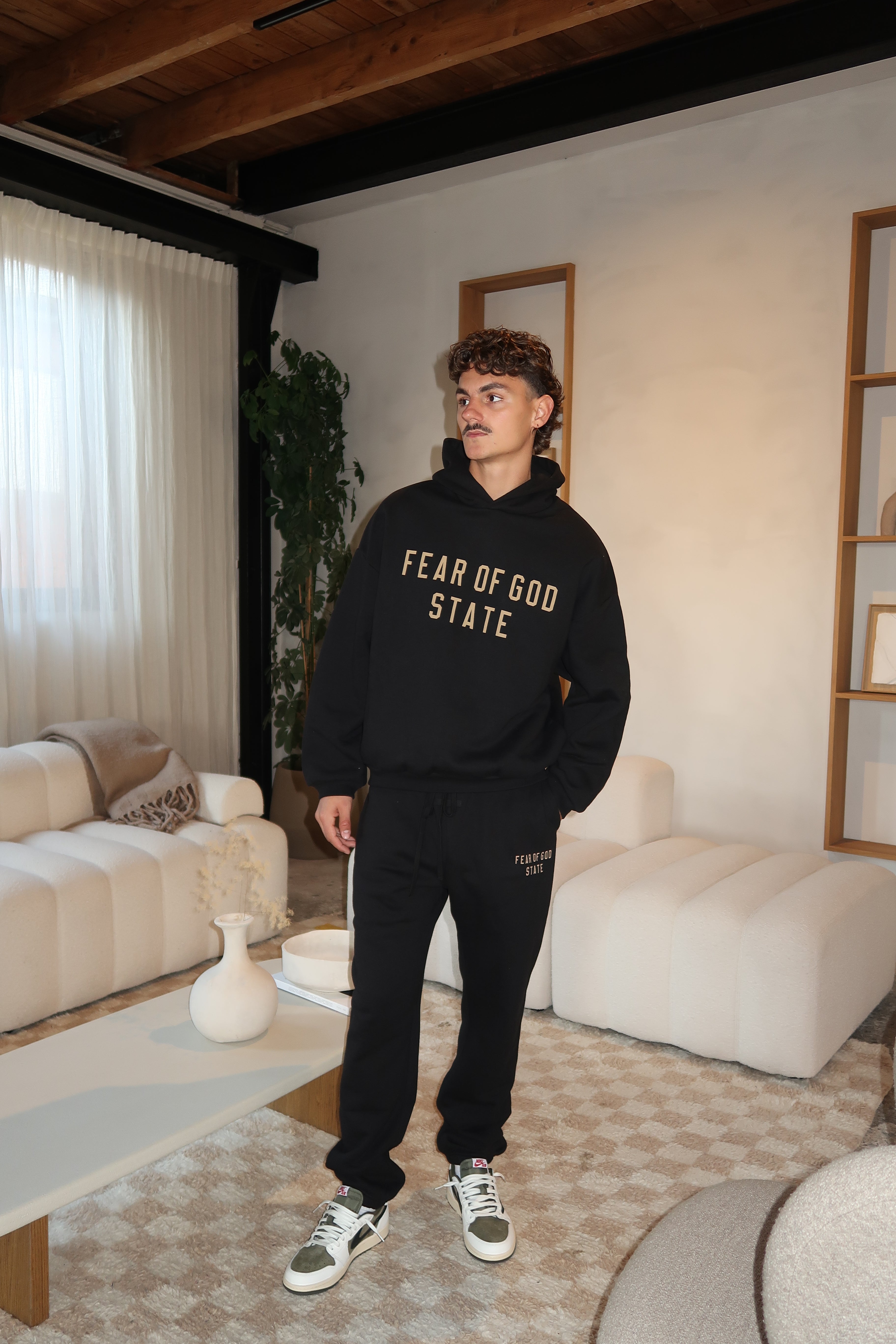 Komplet Dresowy Essentials FW24 Black Yellow State