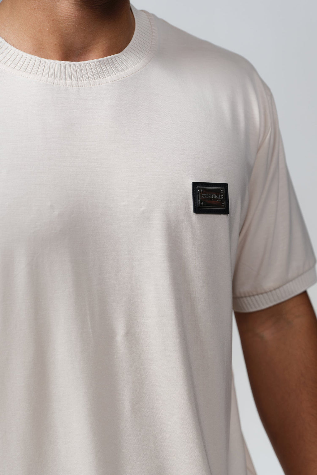BASIC PLATE SHIRT