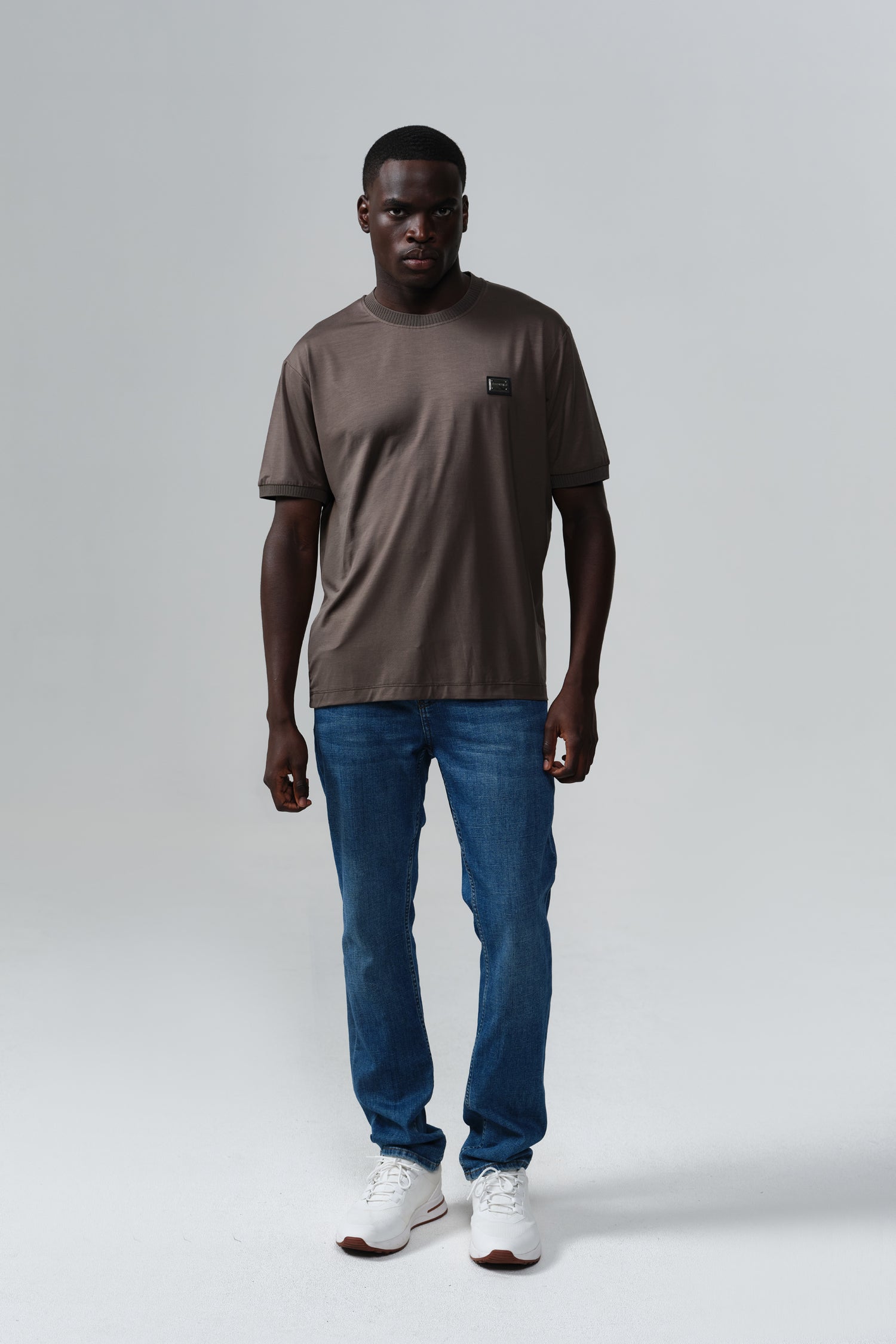 BASIC PLATE SHIRT