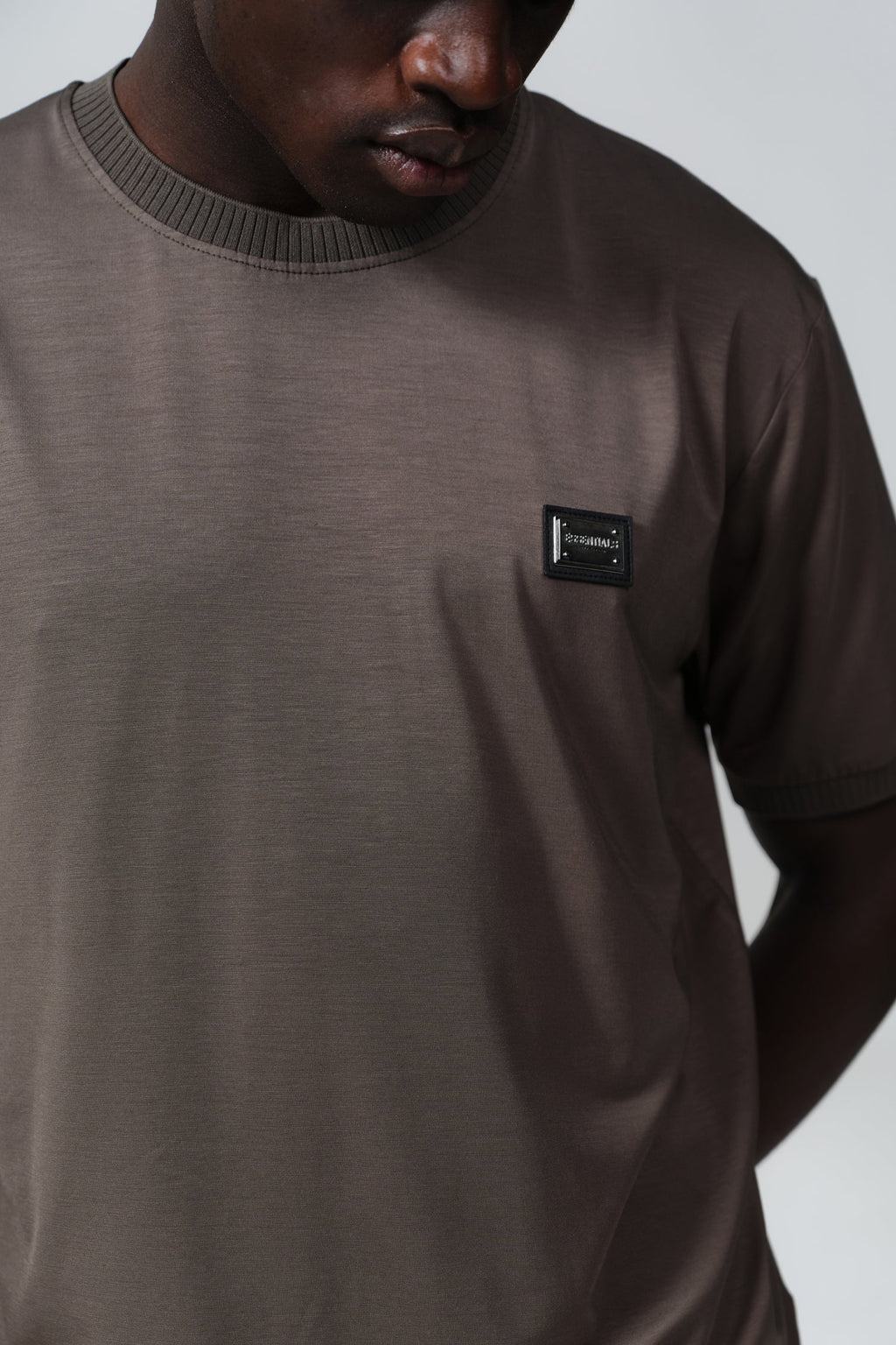 BASIC PLATE SHIRT