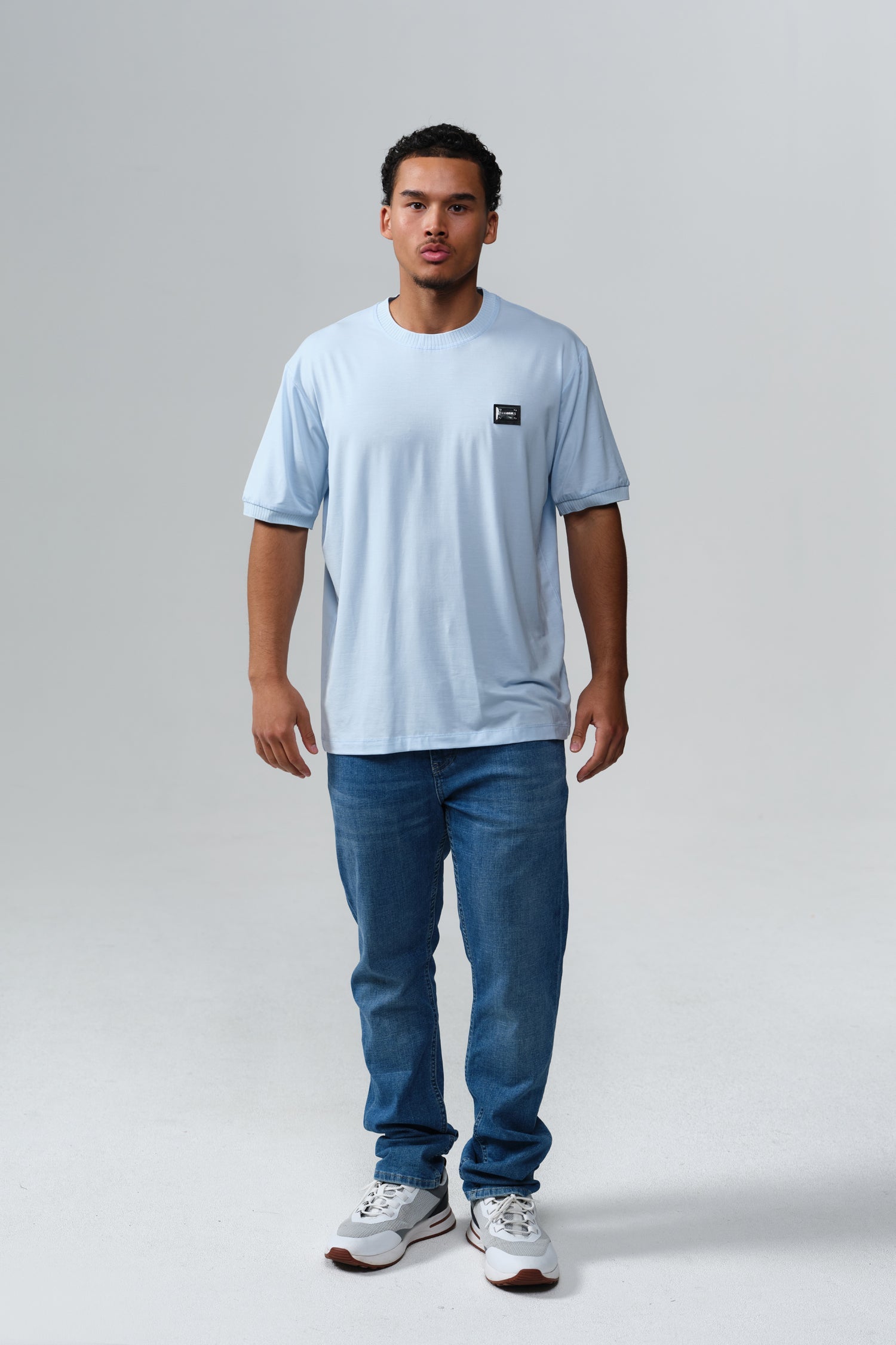 BASIC PLATE SHIRT