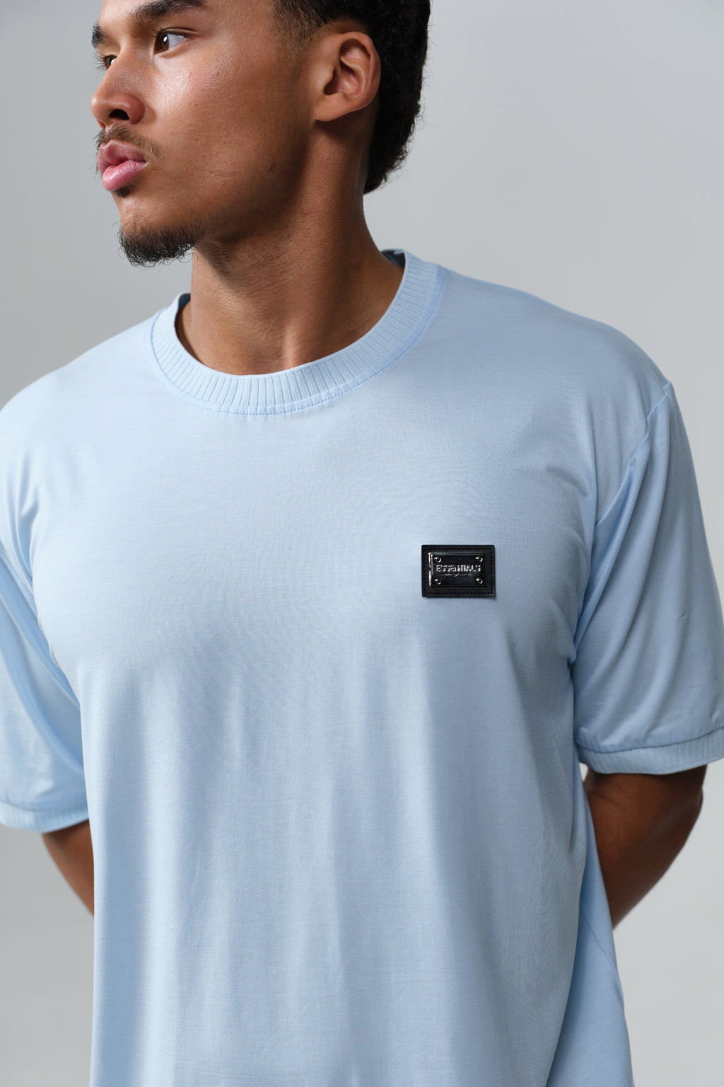 BASIC PLATE SHIRT